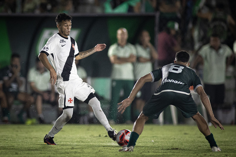 torcedor-analisa-vitoria-sobre-o-boavista:-‘mistao-deu-uma-‘dentro”;-video