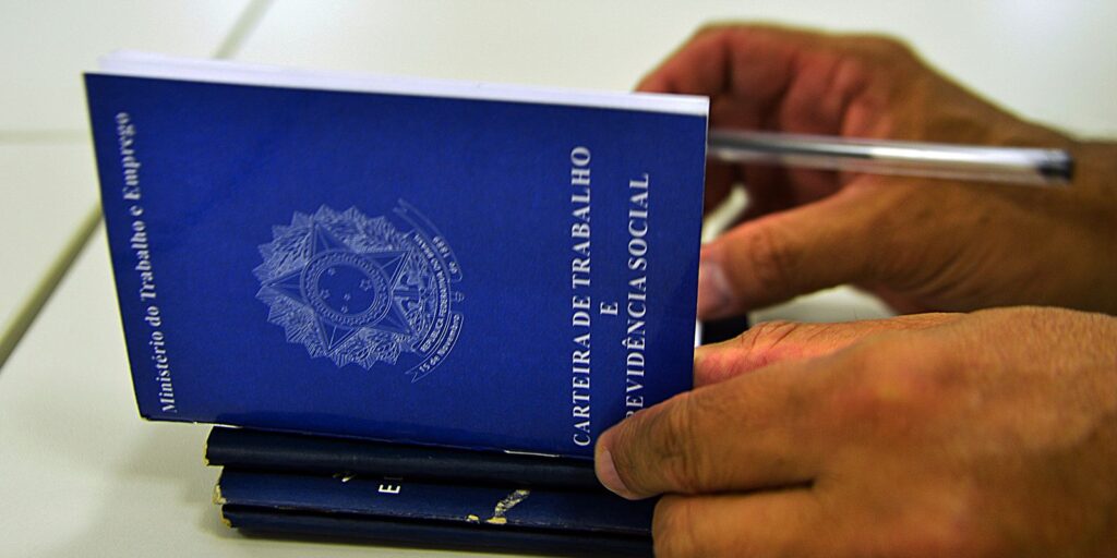 brasil-cria-1,279-milhao-de-postos-de-trabalho-em-2025,-aponta-caged