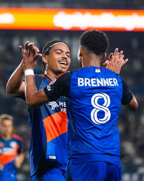 brenner-diz-que-evander-‘esta-doido’-para-voltar-para-o-vasco