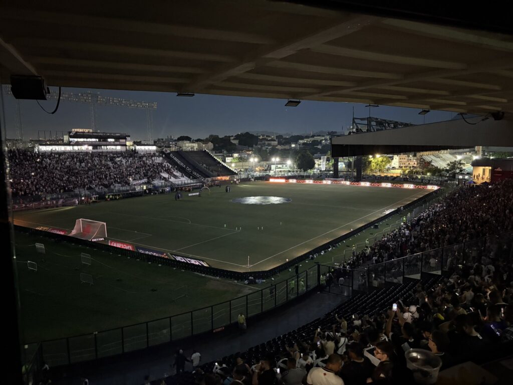 proximas-horas-podem-ser-determinantes-para-a-chegada-de-reforcos-no-vasco