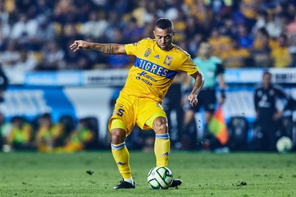ex-vasco,-rafael-carioca-anuncia-aposentadoria-do-futebol