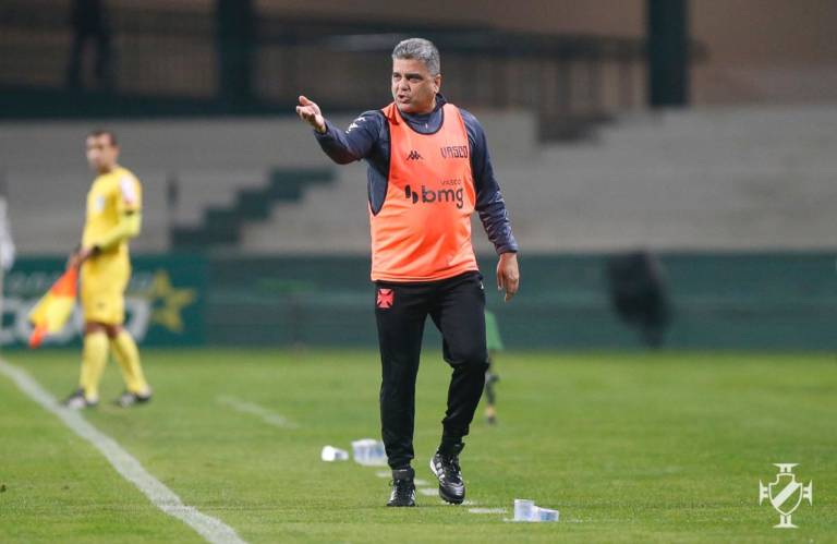 ex-vasco,-marcelo-cabo-arruma-outro-clubes-apos-demissao-recente
