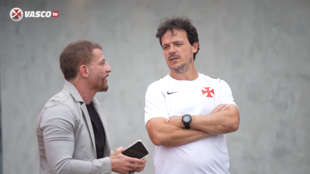 diniz-observa-jovens-da-base-e-rodagem-do-elenco-esta-em-pauta;-video