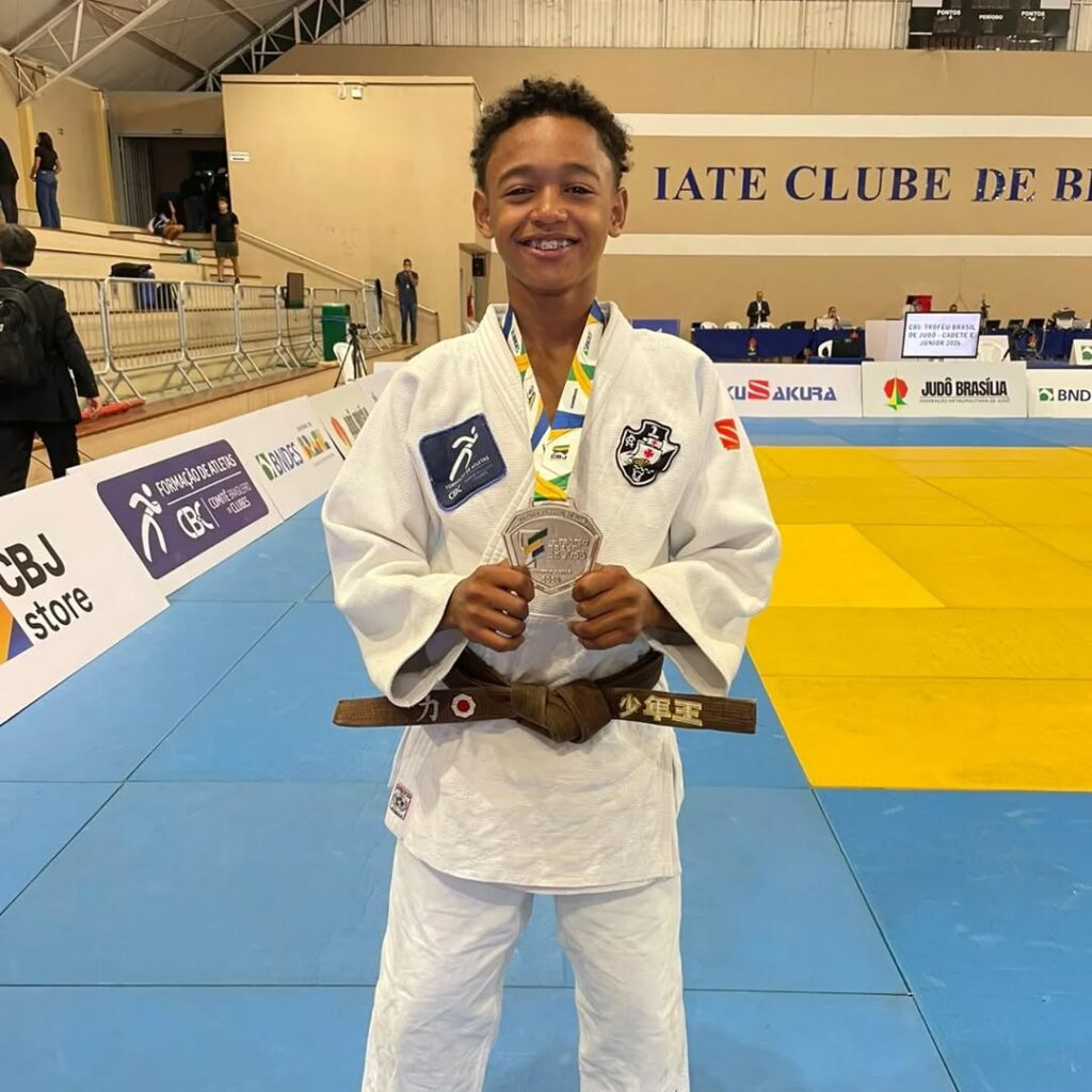 judo:-vascainos-conquistam-3-pratas-e-1-bronze-no-trofeu-brasil-cadete-e-junior-em-brasilia