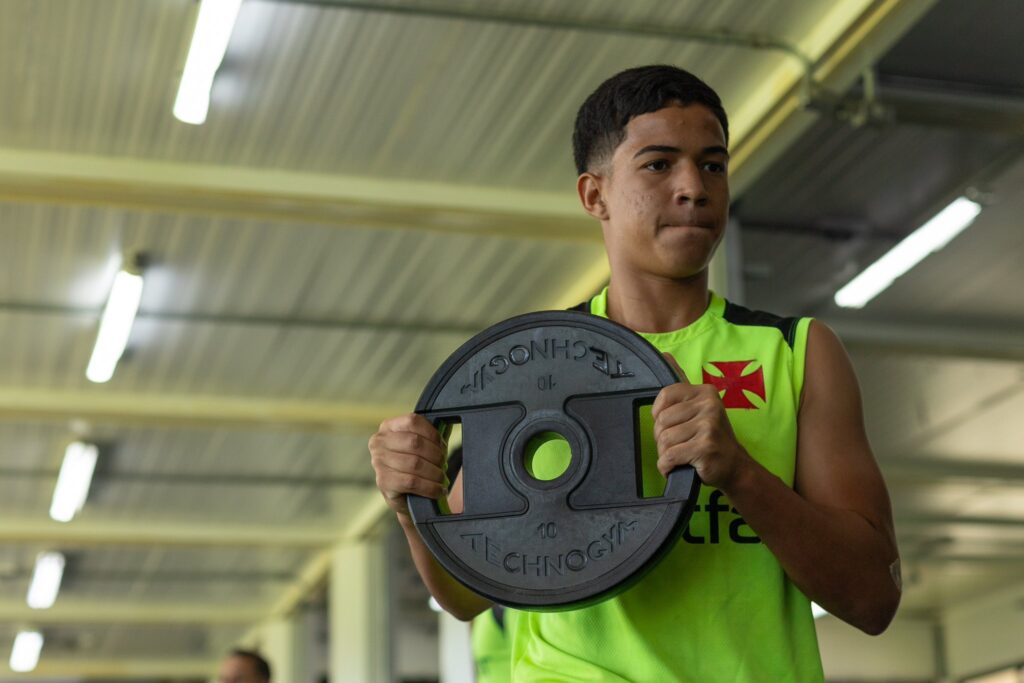 andrey-fernandes-pode-se-tornar-o-proximo-grande-nome-vindo-da-base