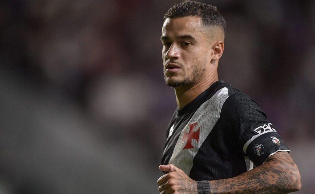 coutinho-divide-opinioes-nos-bastidores-do-vasco-e-pode-estar-de-saida-apos-o-fim-do-contrato