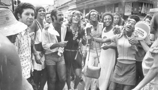 veja-fotos-de-vascainos-no-carnaval-do-rio-de-janeiro-desde-a-decada-de-1970
