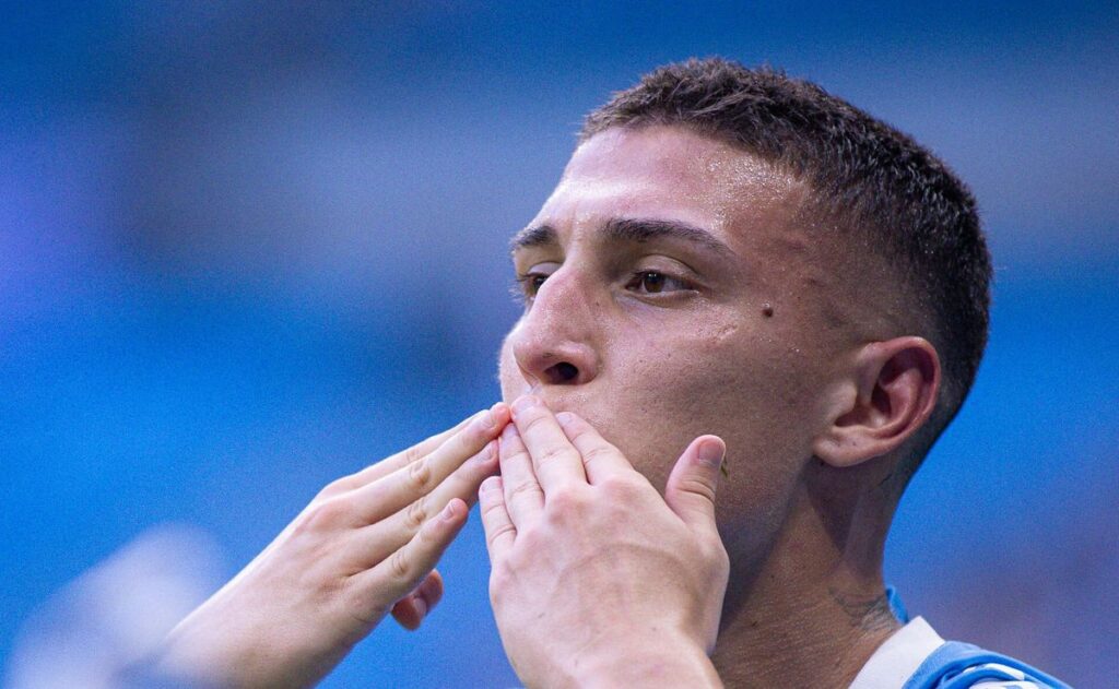 vasco-quer-monsalve-para-substituir-coutinho-e-pede-meia-do-gremio-em-troca-de-paulo-henrique