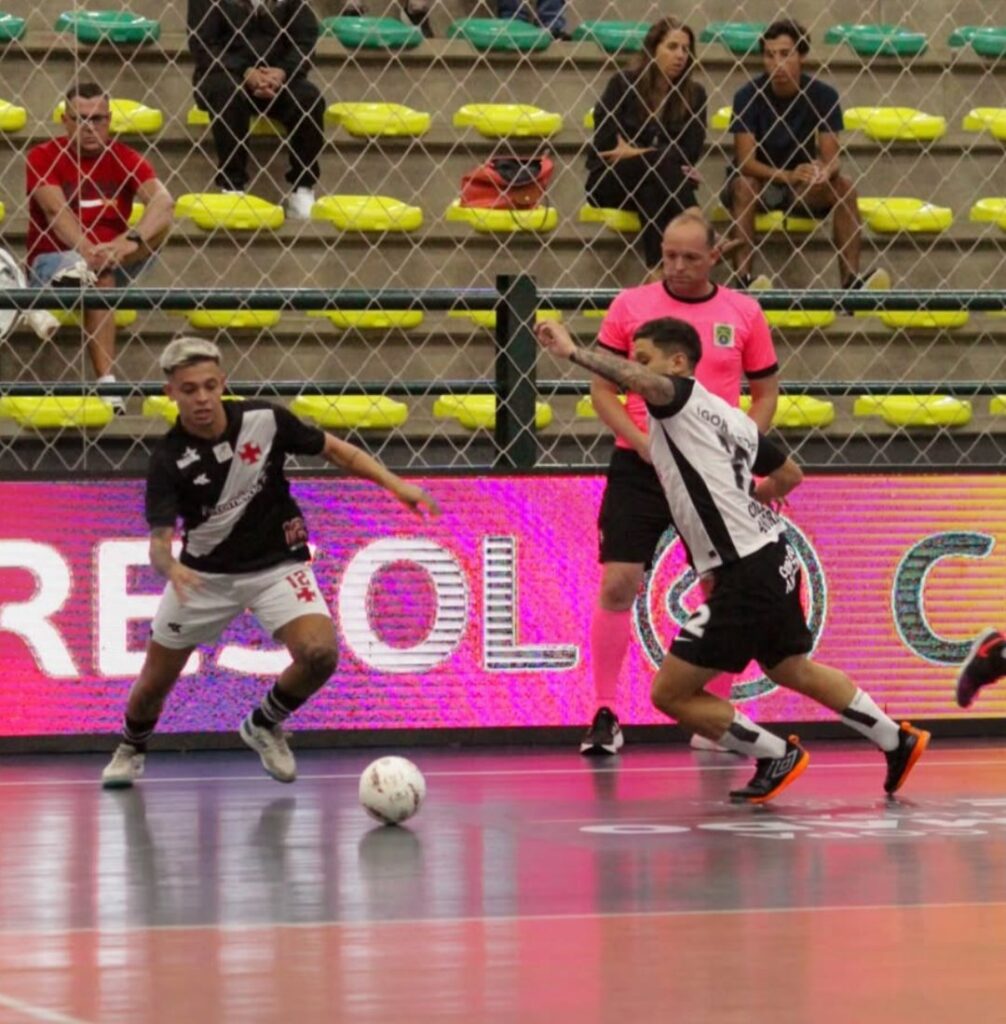 futsal:-vasco-disputou-4-jogos-na-supercopa-gramado:-2-empates-e-2-derrotas