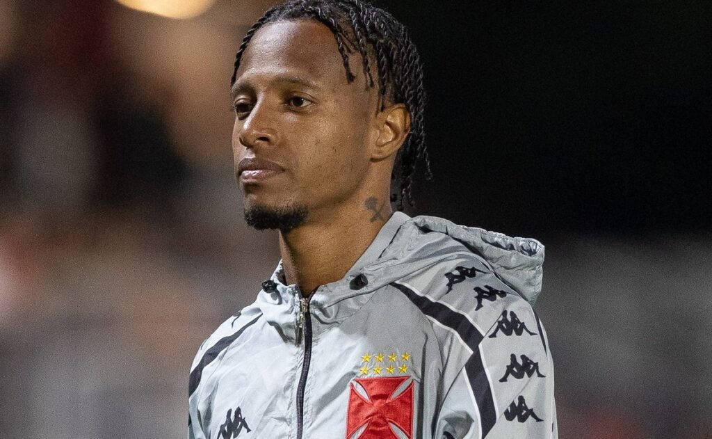 tche-tche-cresce-de-producao-nos-treinos-e-ganha-moral-com-renato-gaucho-no-vasco