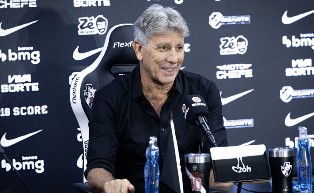 renato-gaucho-observa-mercado,-mas-vasco-deve-contratar-apenas-um-volante-na-janela-nacional