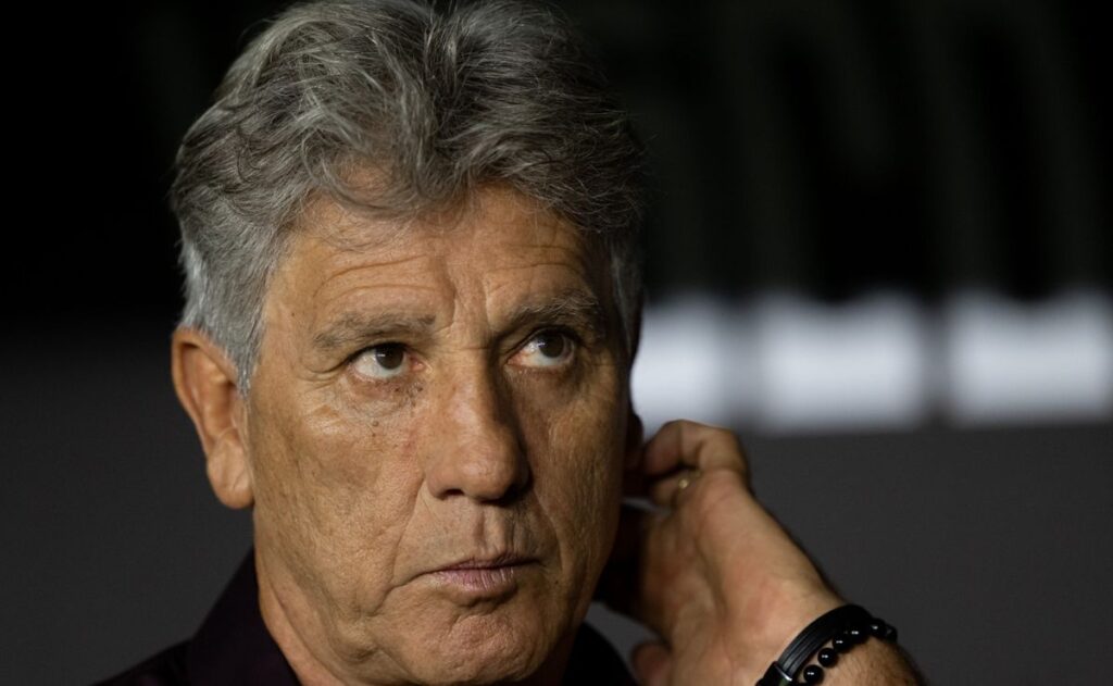 renato-gaucho-muda-o-vasco,-‘saca’-lucas-piton-e-cuiabano-sera-titular-contra-o-cruzeiro