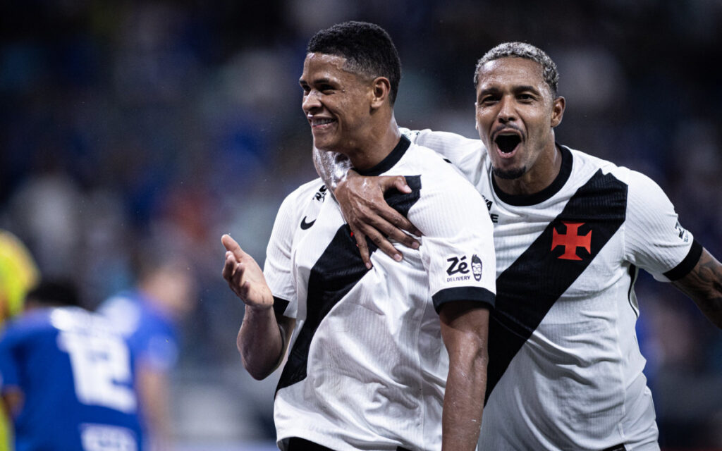 volantes-do-vasco-vivem-fase-artilheira-com-renato-gaucho