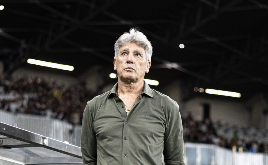renato-reencontra-ex-clube-em-vasco-x-fluminense-com-reforco-no-meio-campo-e-base-mantida