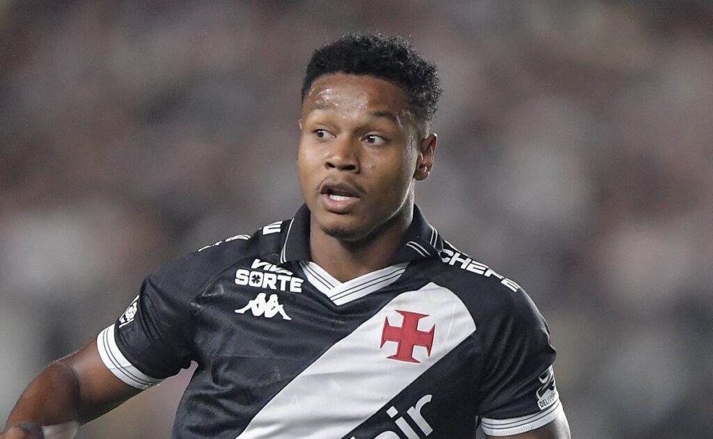 de-saida-do-vasco-sem-render-o-esperado,-matheus-franca-pode-continuar-no-futebol-brasileiro