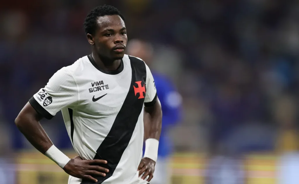 renato-gaucho-busca-solucoes-para-substituir-andres-gomez-em-duelo-do-vasco-contra-o-coritiba