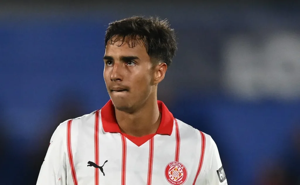 vitor-reis-e-convocado-para-amistoso-contra-a-croacia-apos-lesao-confirmada-de-marquinhos