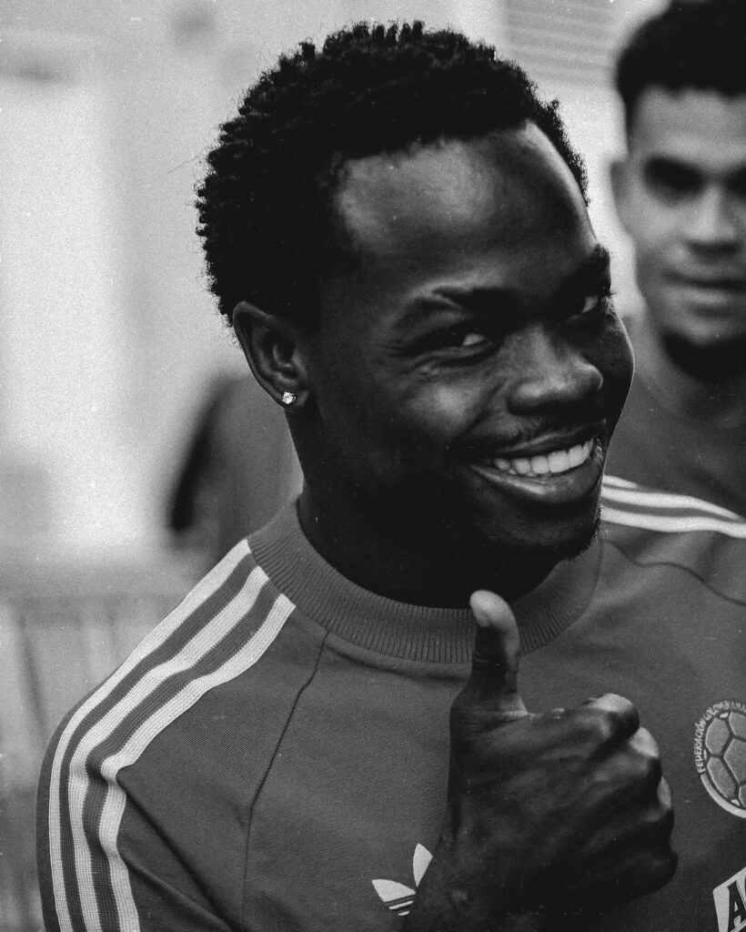 andres-gomez-posta-fotos-do-amistoso-croacia-2-x-1-colombia