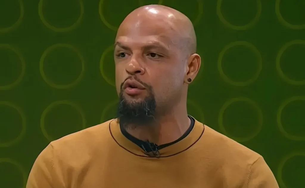 felipe-melo-vai-na-contramao-e-defende-allan-apos-expulsao-no-corinthians:-“nao-pode-mais-errar”