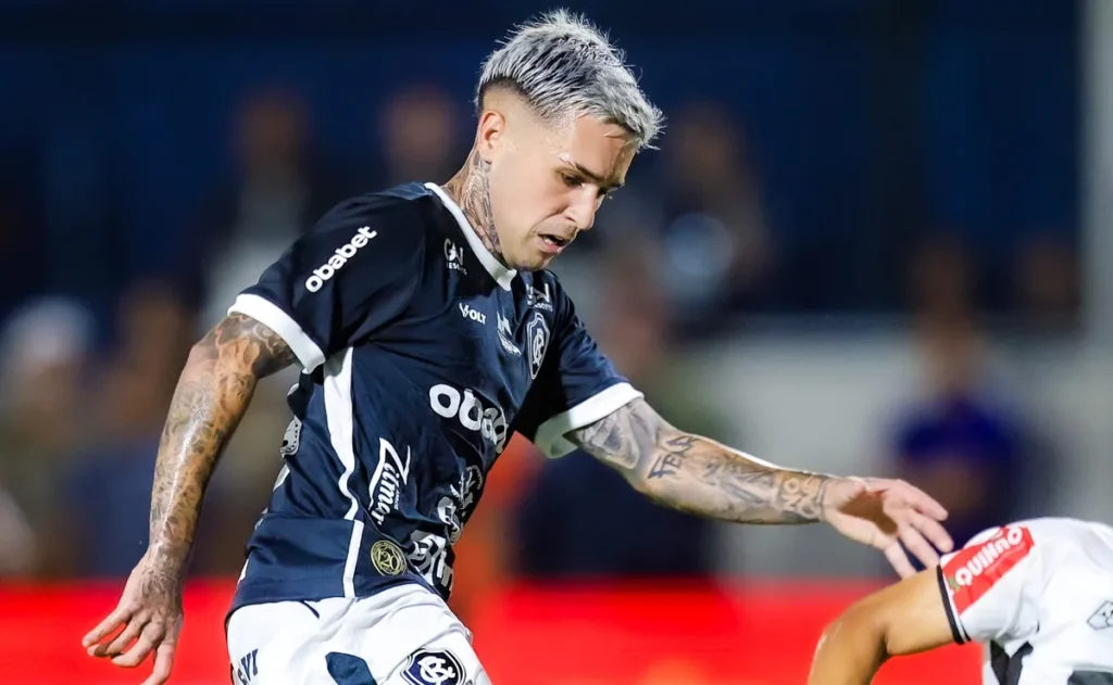 diego-hernandez-ironiza-neymar-apos-desentendimento-em-vitoria-do-santos-sobre-o-remo