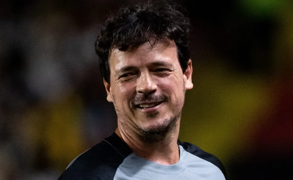 diniz-acerta-salario-com-o-corinthians-e-deve-receber-r$-1,5-milhao-com-a-comissao-tecnica