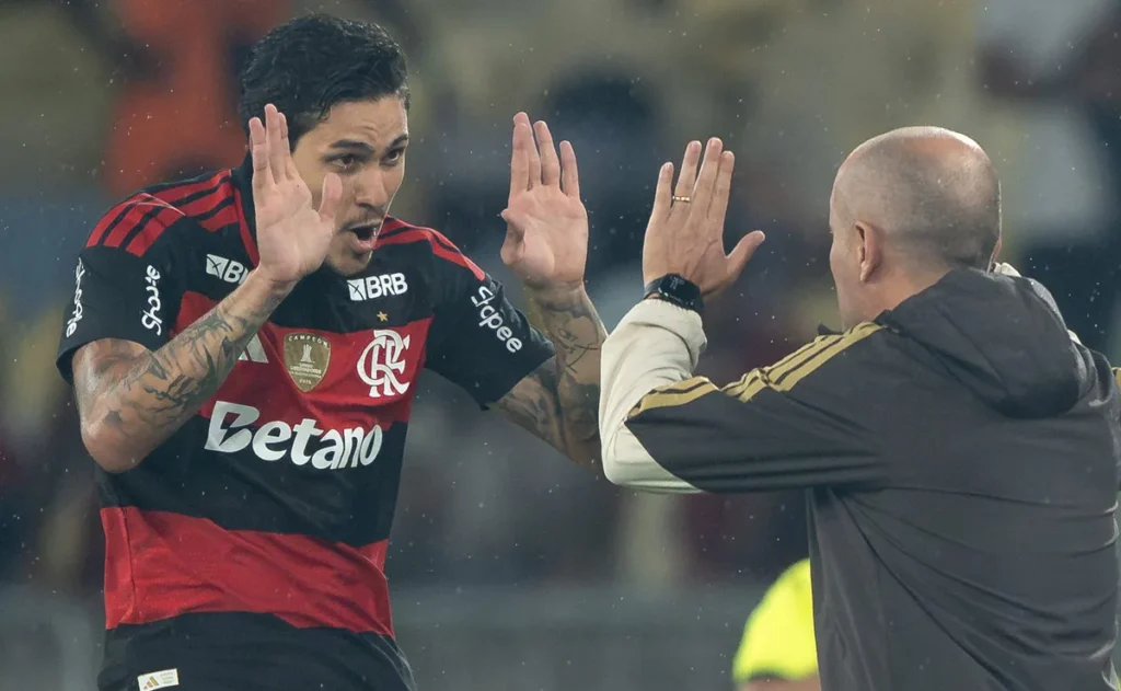 leonardo-jardim-vai-na-contramao-de-filipe-luis-sobre-pedro-no-flamengo:-“e-um-jogador-completo”