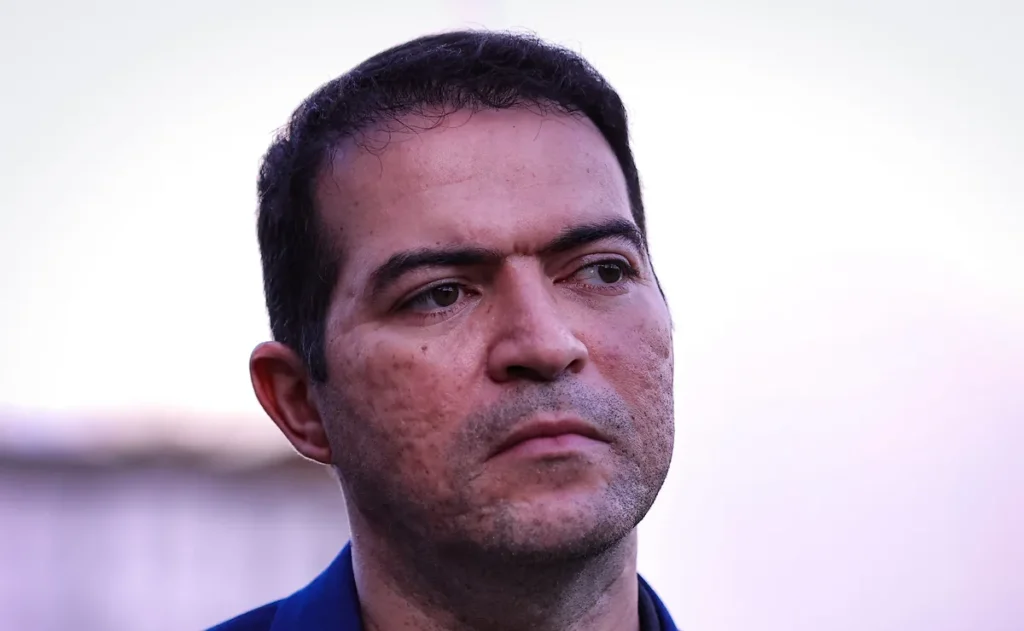 marcelo-paz-deve-aplicar-punicao-para-andre-no-corinthians-e-fica-revoltado-com-nova-expulsao
