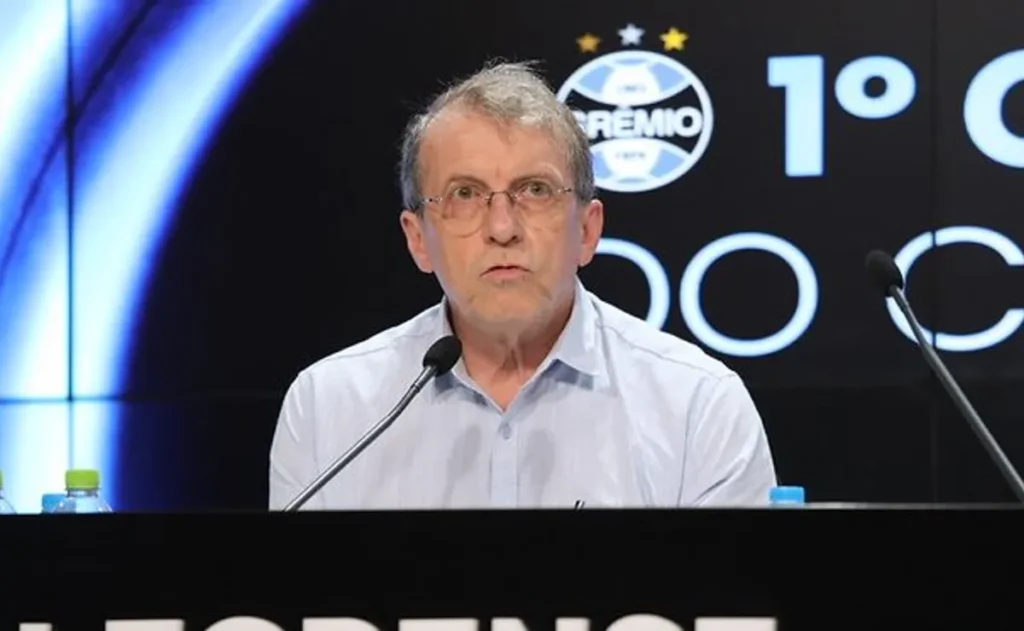 gremio-rompe-acordo-com-alfa,-cobra-r$-12-milhoes-e-aciona-justica-apos-inadimplencia