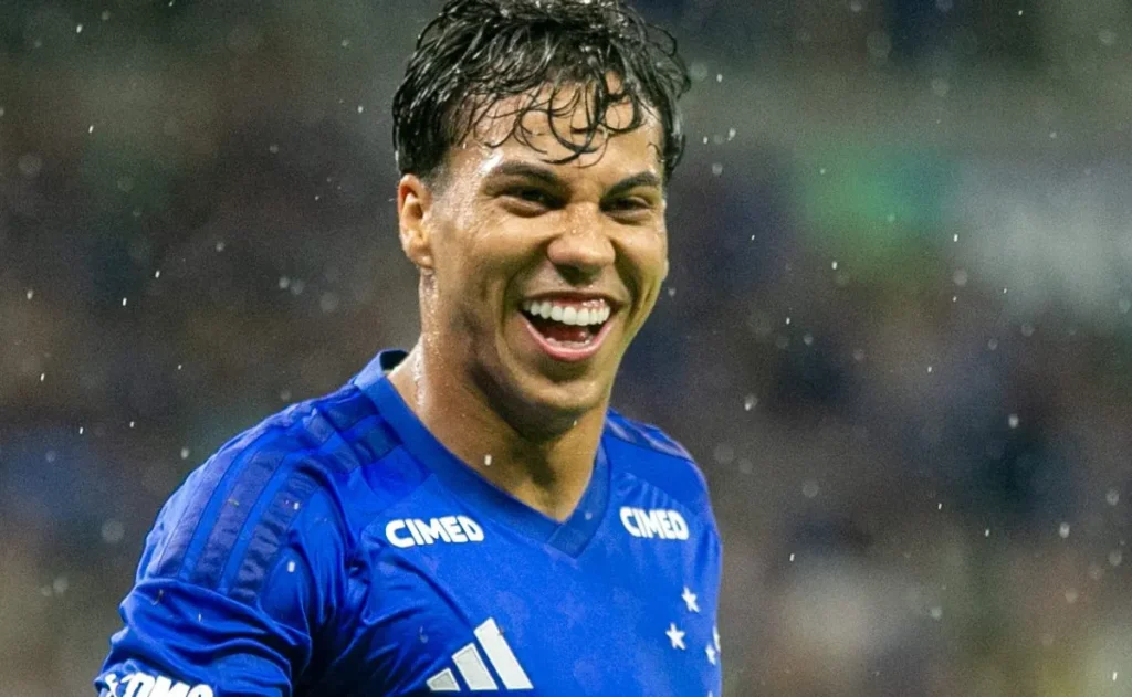 flamengo-pode-fazer-nova-investida-por-kaio-jorge-e-cruzeiro-nao-descarta-negociar-o-atacante