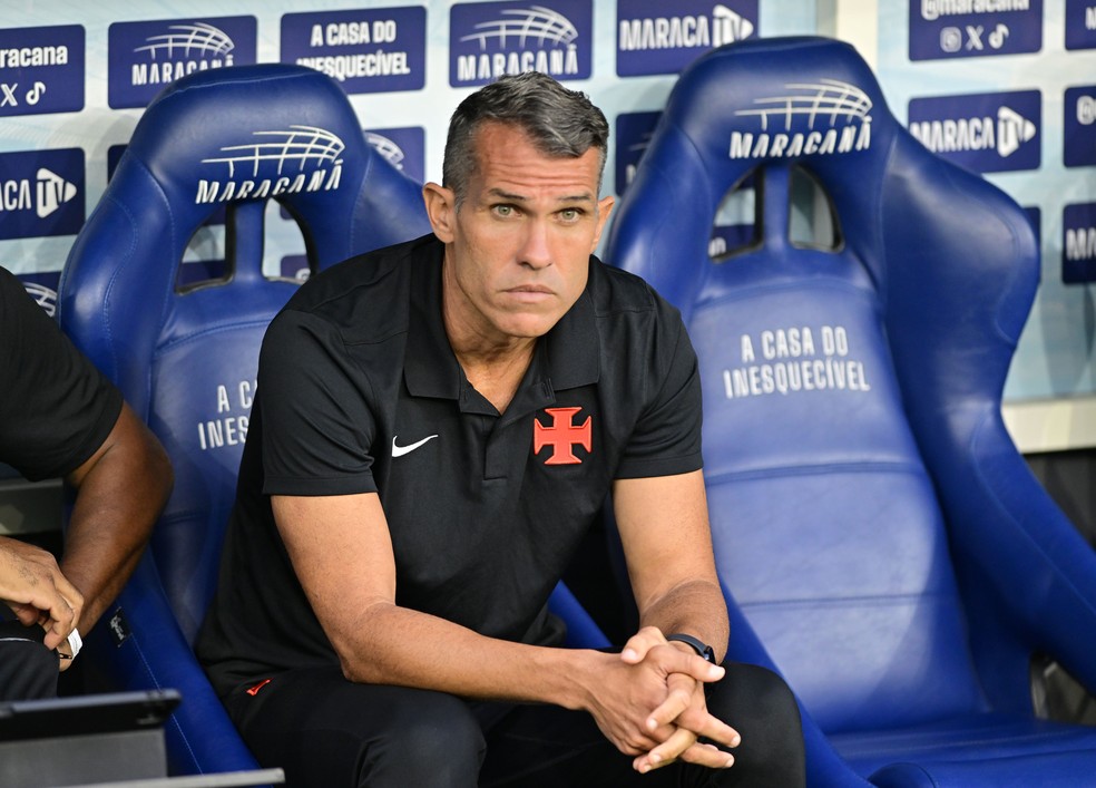 bruno-lazaroni-recebe-valorizacao-salarial-no-vasco