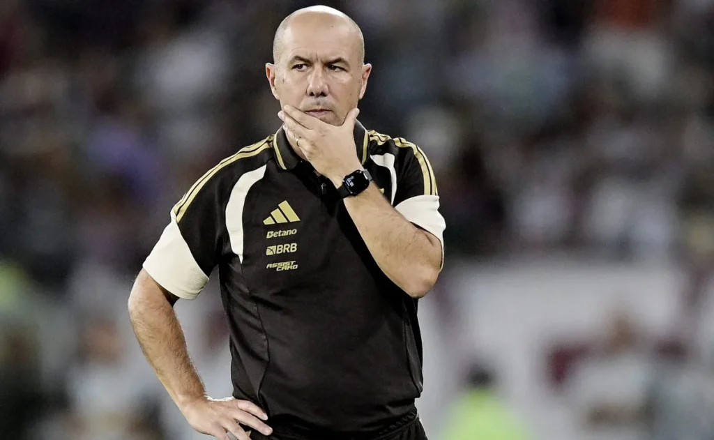 jardim-admite-momento-ruim,-mas-defende-carrascal-no-flamengo:-“jogador-com-muito-talento”