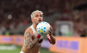 arrascaeta-marca-em-flamengo-x-bahia-e-homenageia-oscar-schmidt-na-comemoracao