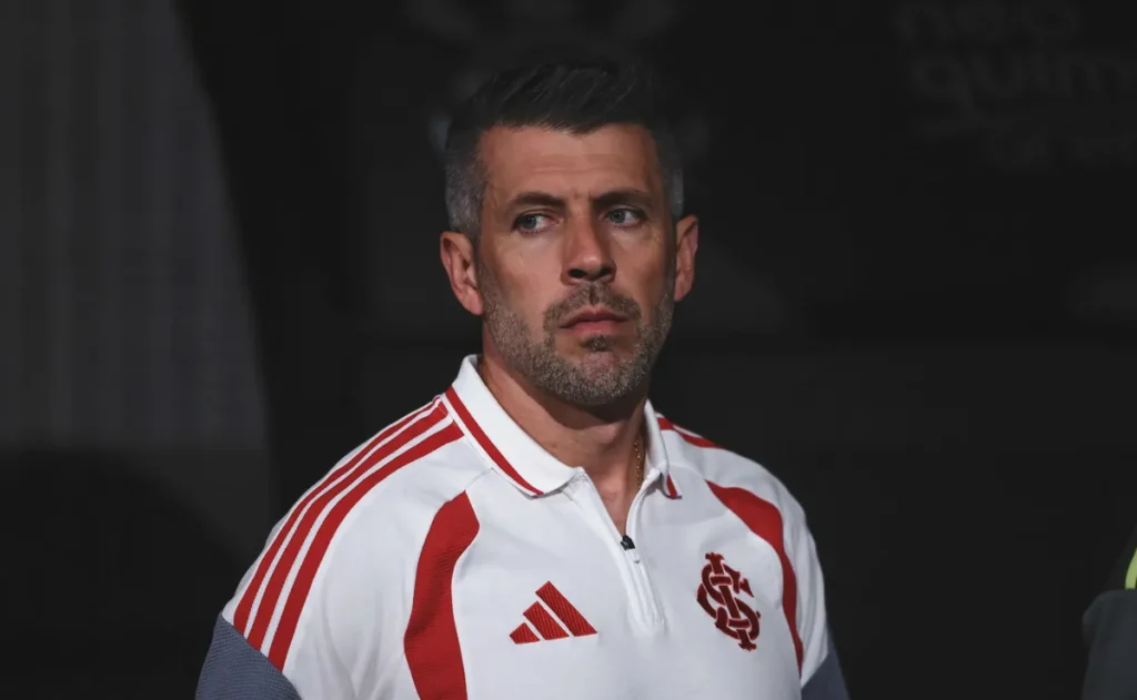 alerrandro-ganha-forca-no-inter-apos-falhas-ofensivas-e-pode-virar-solucao-para-bola-aerea