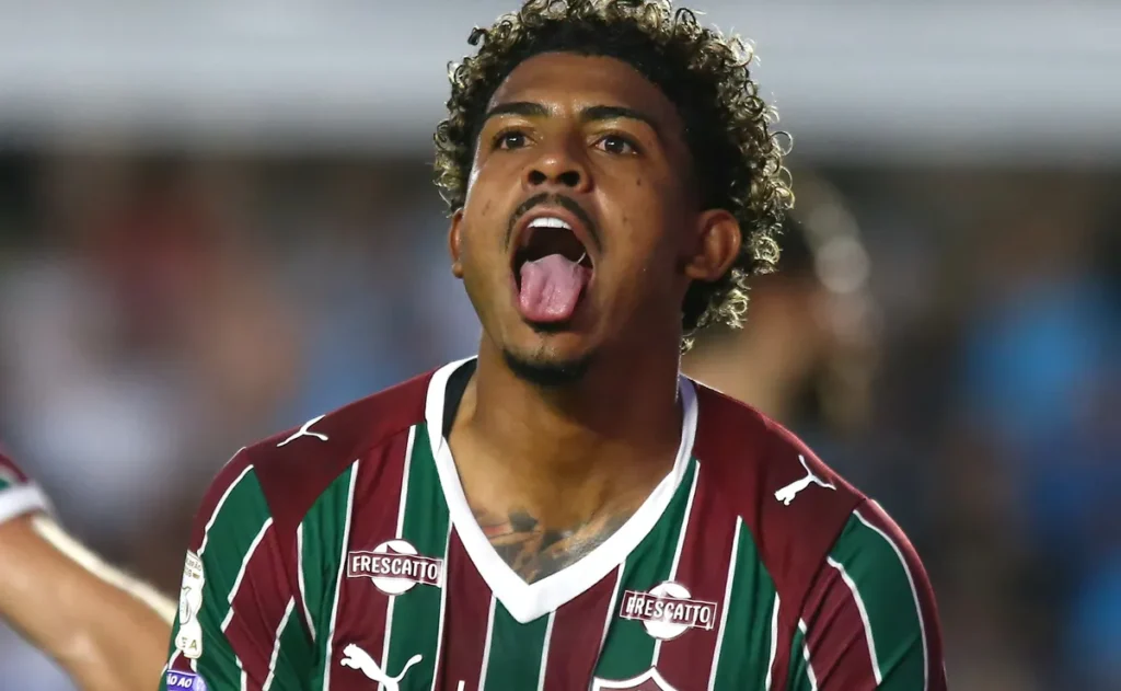 john-kennedy-decide-jogos-e-vira-peca-chave-no-fluminense-com-zubeldia