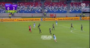 fellipe-bastos-nao-concorda-com-anulacao-do-gol-de-nuno-moreira;-veja-video