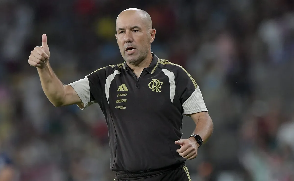 leonardo-jardim-“perdoa”-gols-perdidos-pelo-flamengo-e-e-otimista:-“futuro-promissor”