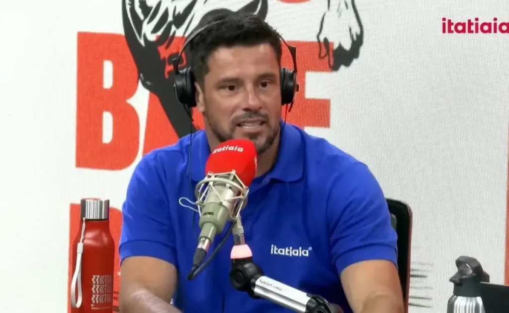 lesao-grave-pode-tirar-estevao-da-copa-e-fabricio-crava-ser-“praticamente-impossivel”