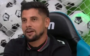 cicinho-da-palpite-polemico-e-crava-tropeco-do-corinthians-contra-o-vasco-em-itaquera