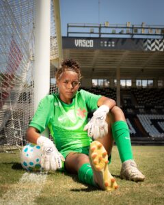 feminino:-vascotv-mostra-4o-episodio-da-serie-crias-da-colina-com-belinha;-veja-video