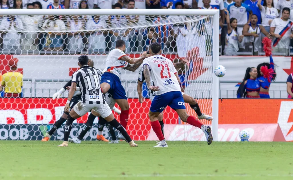 willian-jose-comemora-empate-contra-o-santos-apos-estar-perdendo-por-2-a-0:-“ponto-valioso”