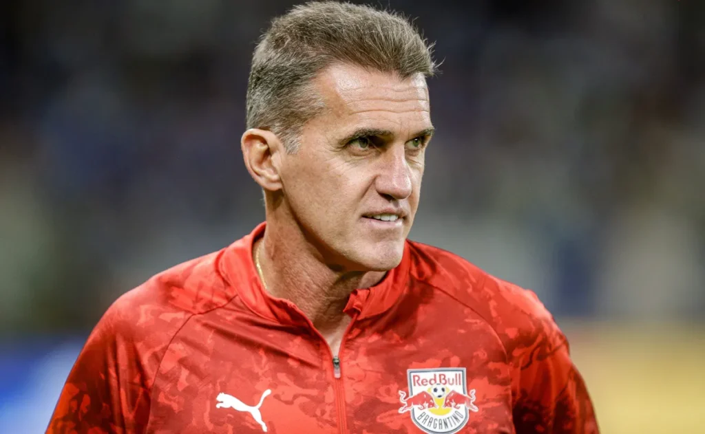 vagner-mancini-detona-erro-tatico-que-decidiu-bragantino-x-palmeiras