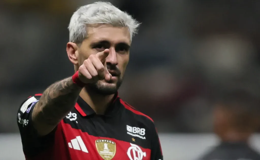 notas-do-flamengo:-arrascaeta-e-o-melhor-em-campo-na-goleada-sobre-o-atletico-mg