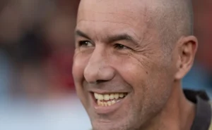 flamengo-encanta-com-jardim-e-vive-melhor-fase-do-brasil