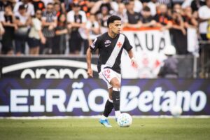 brenner-nao-aproveita-chance-como-titular-e-renato-gaucho-segue-tentando-definir-ataque-do-vasco