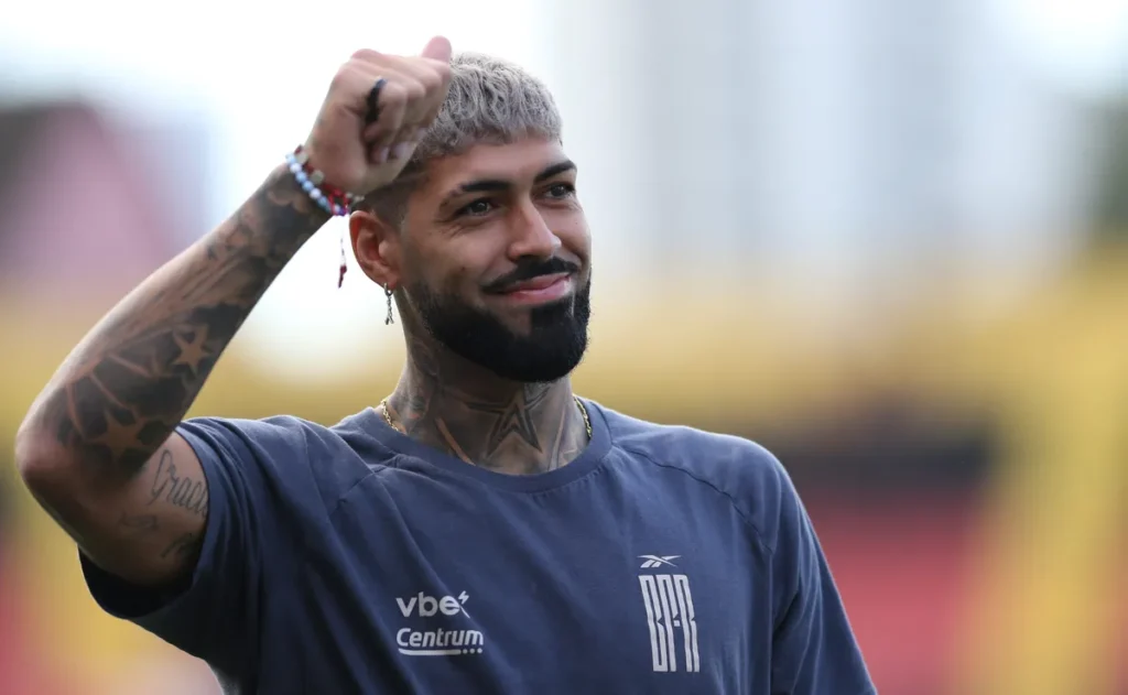 palmeiras-acelera-acordo-por-barboza,-mas-zagueiro-so-joga-no-2o-semestre