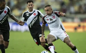 flamengo-x-vasco:-onde-assistir-ao-vivo,-horario-e-escalacoes-do-jogo-deste-domingo