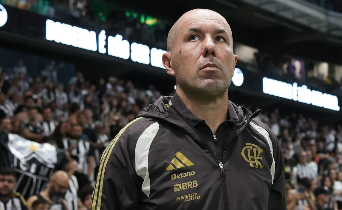 flamengo-divulga-relacionados-com-quatro-desfalques-para-classico-contra-o-vasco
