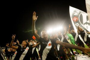 feminino:-vasco-agradece-apoio-de-torcedores-que-foram-a-sao-januario-no-ultimo-sabado