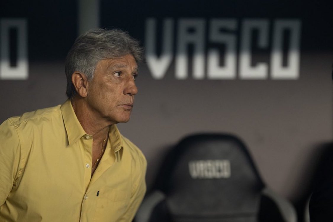 renato-gaucho-tem-6-vitorias,-5-empates-e-3-derrotas-em-14-jogos-no-comando-do-vasco-em-2026
