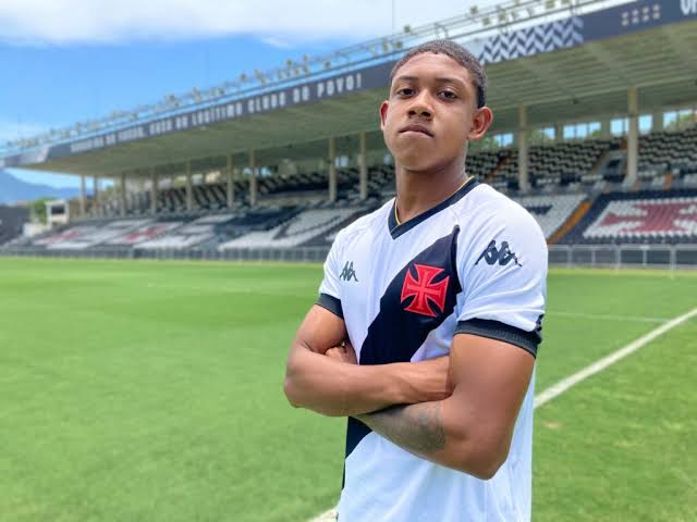 joao-vitor-tem-feito-tratamento-em-razao-de-desconforto-muscular